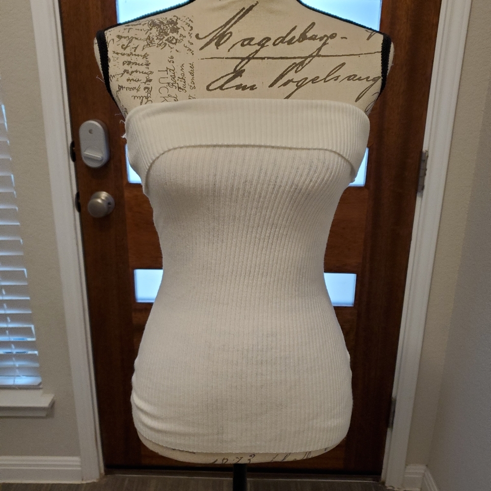 EUC- BEBE strapless fitted tube top